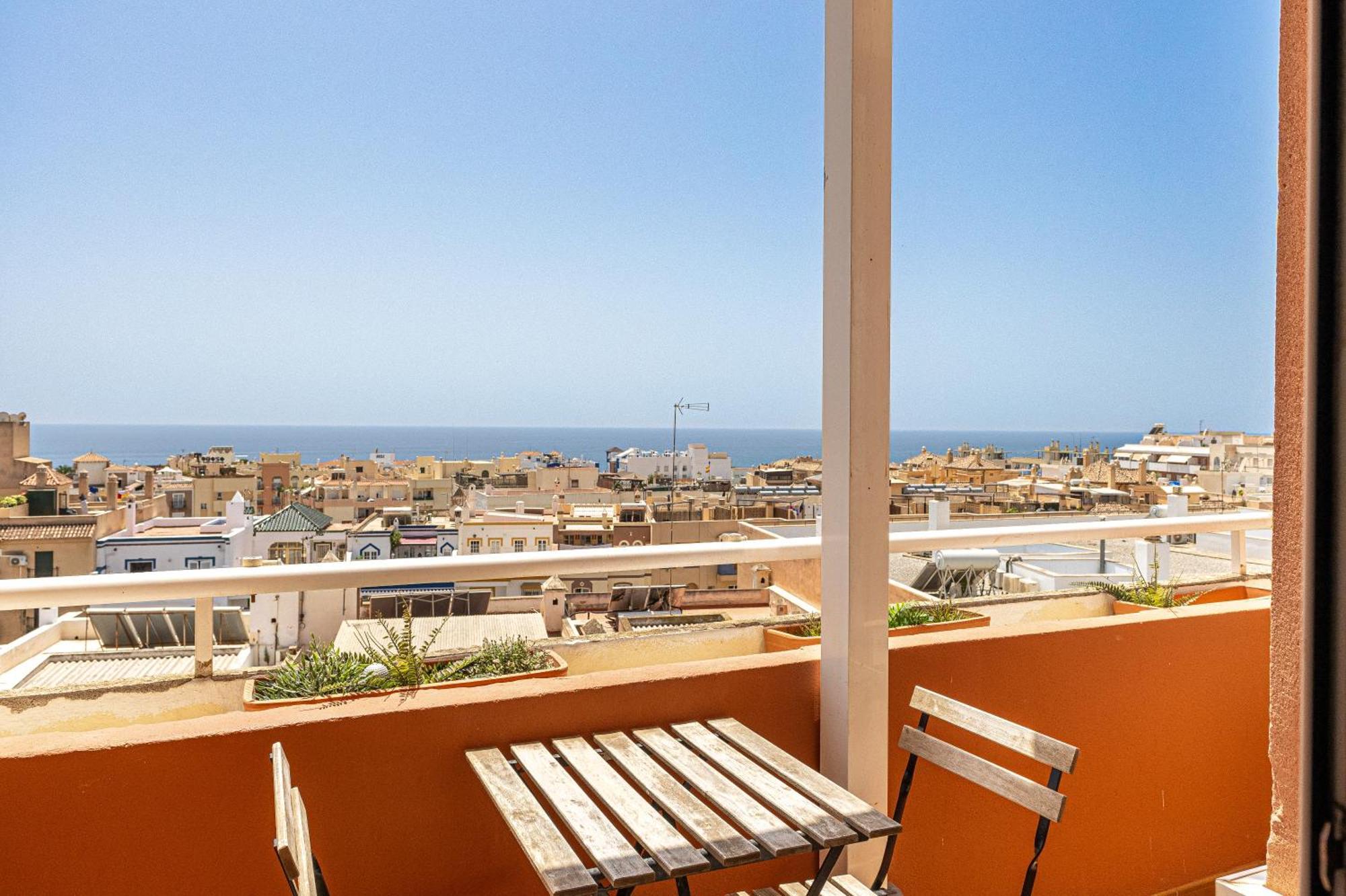 3 Bedroom With Private Rooftop Terrace Apartment